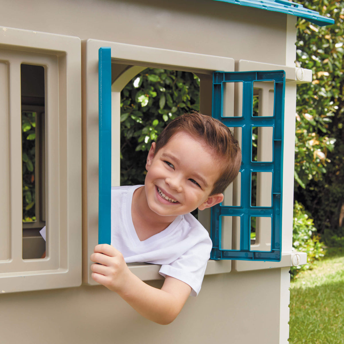 Cape Cottage Playhouse™ - Blue - Image 2